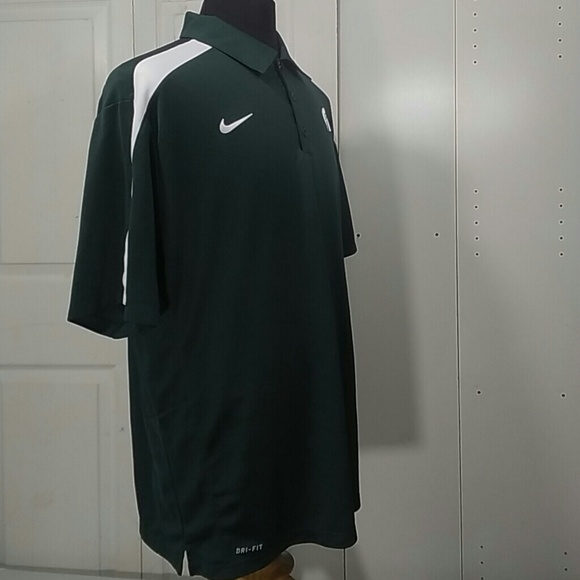 Nike Dri-FIT shirt. - Picture 5 of 8